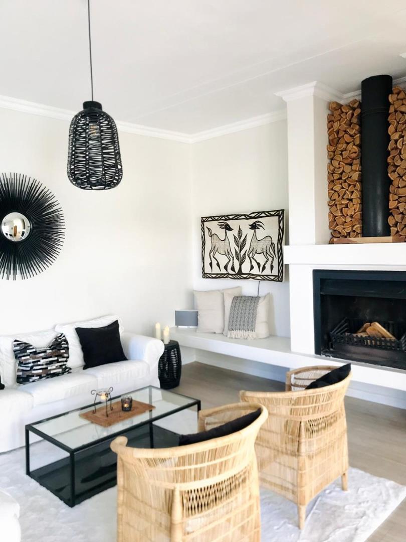 2 Bedroom Property for Sale in Big Bay Western Cape